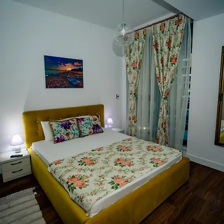 Nabaro 35 Golden Breeze Si Parcare Privata * Năvodari